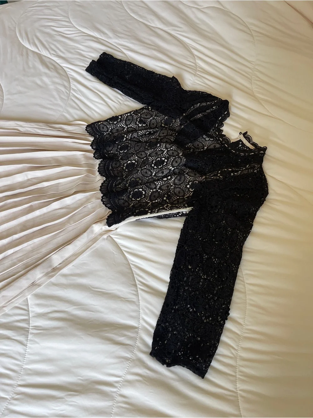 Little Mistress Dresses Modcloth Black Lace Bodice With Cream little-mistress-dresses-modcloth-black-lace-bodice-with-cream